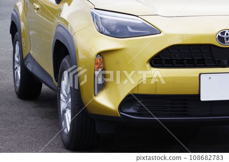 汽車影像豐田 Yaris Cross 前面罩 108682783