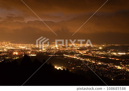 米野山展望台的夜景（福岡縣） 108685586