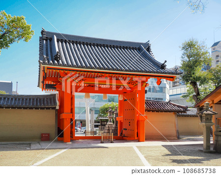 從裡面看西宮神社表大門 108685738