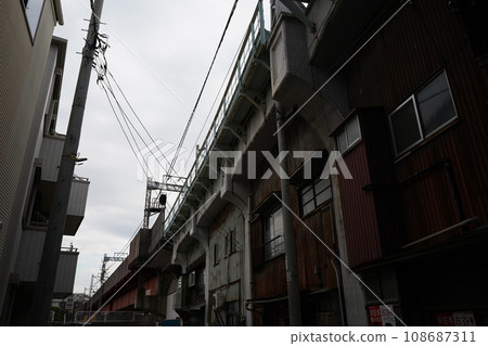 Kokudo Station, Kokudo, under the elevated track, ticket gate, Kanagawa Prefecture, Japan, Tsurumi Line, train, running, retro, nostalgia, travel, transportation, 108687311