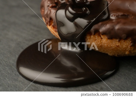 Donut Old Fashioned with chocolate sauce Donut Old Fashioned with chocolate sauce 108690688