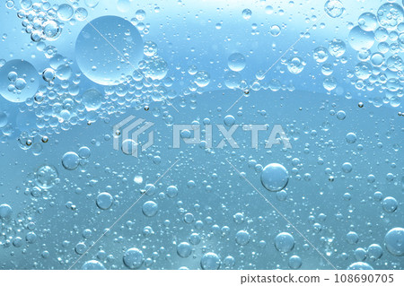 Water bubble texture on blue background 108690705