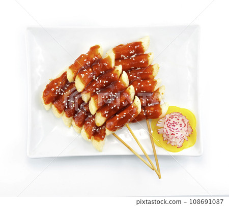 Deep fried Tteokbokki with Sauce Rice Cake stick Korean Food 108691087