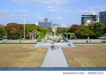 Hiroshima Peace Memorial Park and Atomic Bomb Dome 108691325