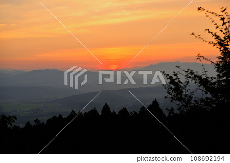 Tohoku, Hiraizumi, the sunset over Hiraizumi, a world heritage site, nostalgic scenery, the view from Mt. Daimonji, Hiraizumi Town, Iwate Prefecture (2) Tohoku, Hiraizumi, the sunset over Hiraizumi, a world heritage site, nostalgic scenery, the view from Mt. Daimonji, Hiraizumi Town, Iwate Prefecture (2) 108692194