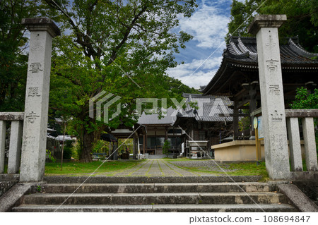 高福山第33號寺、幸福院、石慶寺(三門、正殿)【高知縣高知市】 高福山第33號寺、幸福院、石慶寺(三門、正殿)【高知縣高知市】 108694847