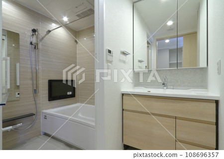 Bathroom bathroom Bathroom bathroom 108696357