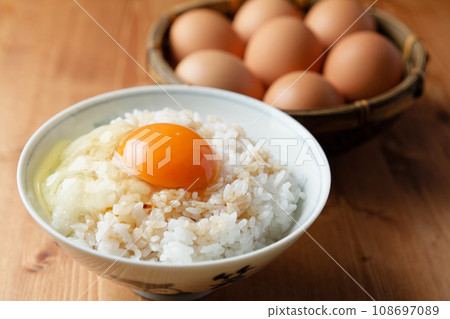 Egg chowder Egg chowder 108697089