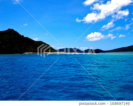 Okinawa, Kerama Islands, Zamami, Amuro Island seen from a ferry boat Okinawa, Kerama Islands, Zamami, Amuro Island seen from a ferry boat 108697140