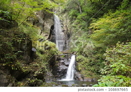 Otaki in Itashiki Valley Otaki in Itashiki Valley 108697665