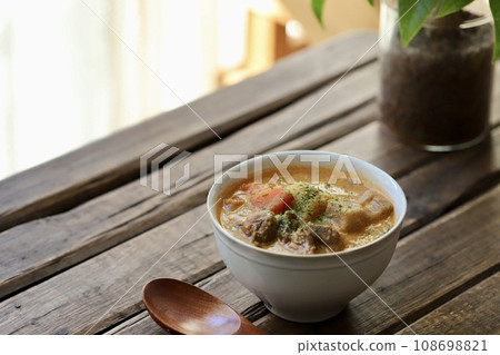 豆漿番茄牛筋湯 108698821