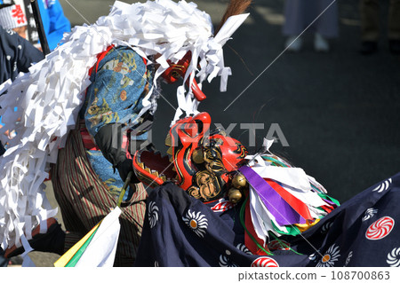 Banshu Ako Nitta Hiyoshi Shrine Autumn Festival Tengu and lion dance parade in town 108700863