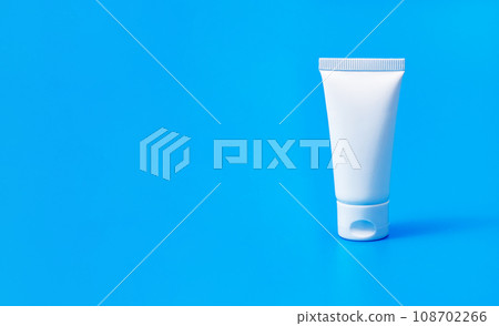 Cream tube mockup, cosmetic, beauty product package mock-up on blue banner background 108702266