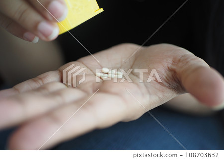artificial sweetener on hand closeup 108703632