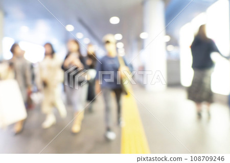 市中心的模糊表達 市中心的模糊表達 108709246