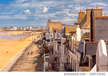 Embankment and beach, Saint-Malo, Brittany, France Embankment and beach, Saint-Malo, Brittany, France 108710282