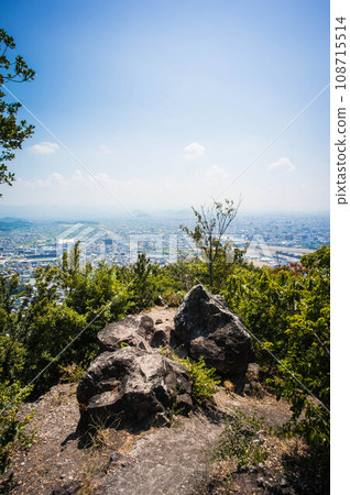 Summer cityscape and natural rocks of Kagawa Prefecture seen from the summit of Yashima Summer cityscape and natural rocks of Kagawa Prefecture seen from the summit of Yashima 108715514