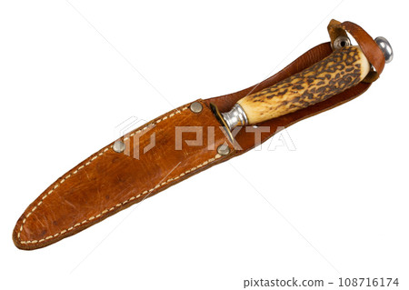 Vintage hunting knife with leather holster 108716174