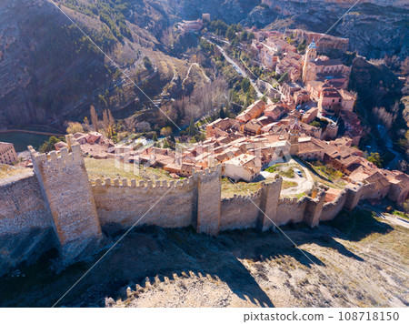 Defensive wall of medieval town Albarracin 108718150
