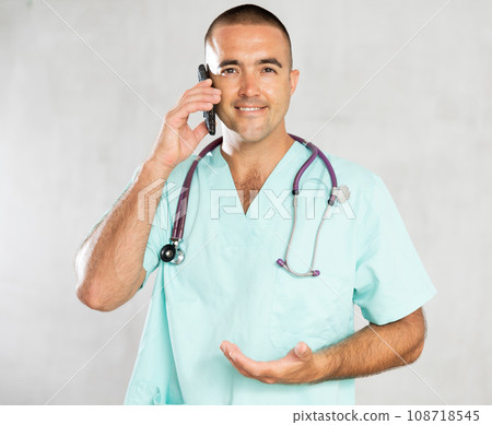 direct telephonic conversation 108718545