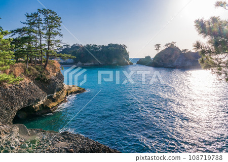 （靜岡縣）西伊豆山都島日落美景 108719788