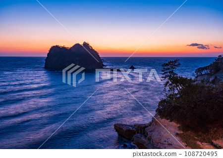 （靜岡縣）西伊豆堂島、三四郎島、瀨濱夜景 108720495
