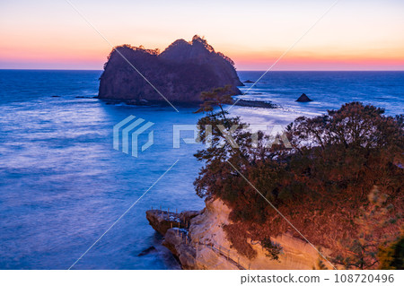 (靜岡縣)西伊豆堂島、三四郎島、瀨濱夜景 (靜岡縣)西伊豆堂島、三四郎島、瀨濱夜景 108720496