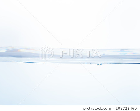 平靜的水流 108722469