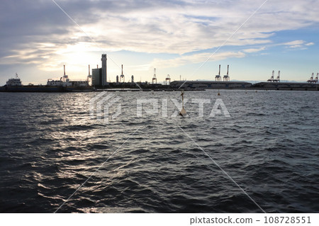 名古屋港海運中心 名古屋港海運中心 108728551