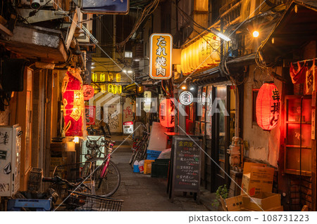 【東京】昭和復古後巷酒吧區三軒茶屋 【東京】昭和復古後巷酒吧區三軒茶屋 108731223
