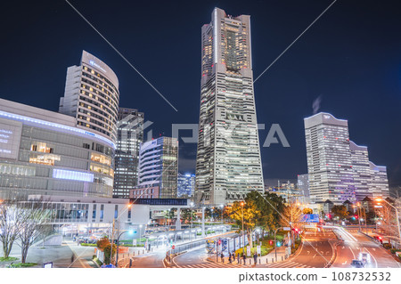 Yokohama Minato Mirai City night view in front of Sakuragicho Station [Kanagawa Prefecture/Yokohama City] 108732532