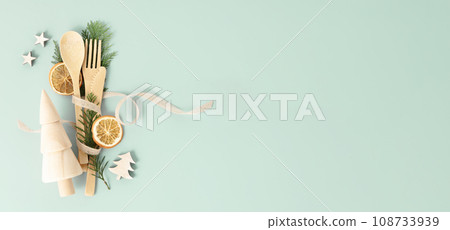 Zero waste, eco friendly Christmas concept, flat lay 108733939