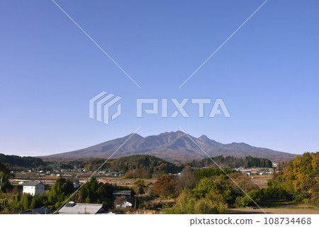 Yatsugatake山在秋天 Yatsugatake山在秋天 108734468