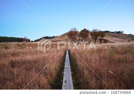 托峰高原 托峰高原 108734866