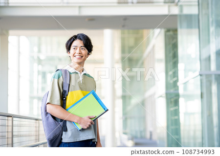 大學生 大學生 108734993