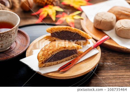 Japanese Sweets Dorayaki Japanese Sweets Dorayaki 108735464