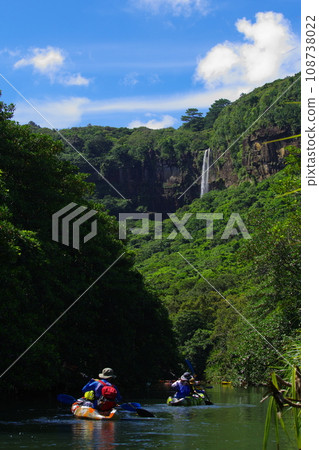 Pinaisara Falls and canoe, Iriomote Island, Okinawa Prefecture 108738022