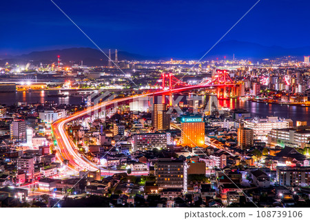 福岡縣北九州高遠山公園夜景 福岡縣北九州高遠山公園夜景 108739106