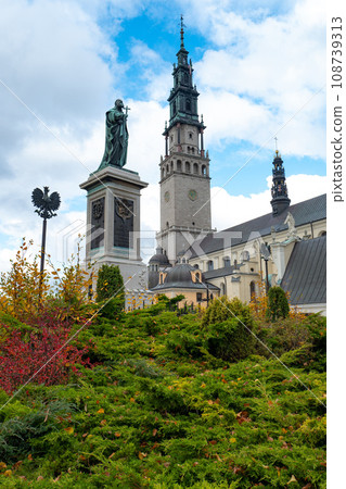 19 10 2022: view of a famous Catholic Jasna Gora monastery in Czestochowa, Poland 108739313