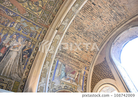 Kaiser Wilhelm Memorial Church ceiling mosaic/Berlin, Germany 108742009