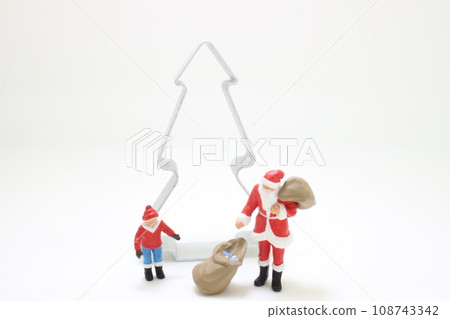 a mini figure of the Santa Claus a mini figure of the Santa Claus 108743342