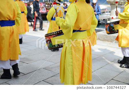 Shimokamagari, Kure City, Hiroshima Prefecture, Joseon Tsushin Envoy reenactment procession event 108744327