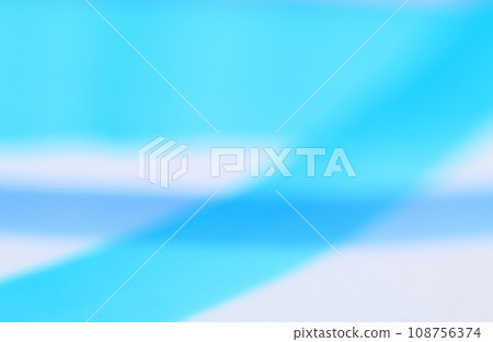 簡單的背景與流動的藍色和紫色線條 簡單的背景與流動的藍色和紫色線條 108756374