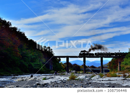 Chichibu Railway Arakawa Bridge and SL Paleo Express scenery 108756446