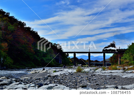Chichibu Railway Arakawa Bridge and SL Paleo Express scenery 108756455