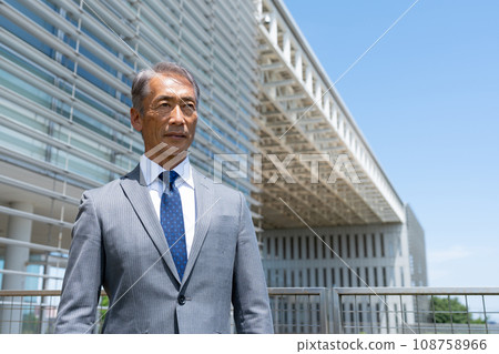 Middle businessman office building blue sky 108758966