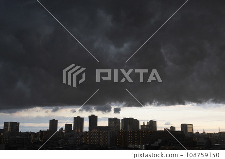 Sudden rain 108759150