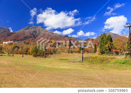 Mt. Myoko and Sky Cable during autumn foliage viewing Mt. Myoko and Sky Cable during autumn foliage viewing 108759965