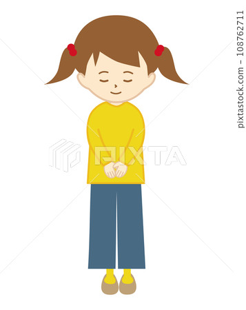 A girl bowing her head in greeting 108762711