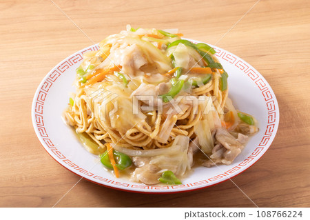 Ankake hard yakisoba [pork belly, Chinese cabbage, carrot, green pepper] Extra thick noodles 108766224